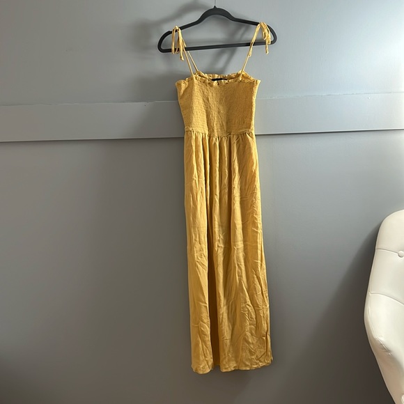 Jumpsuit - Picture 2 of 12